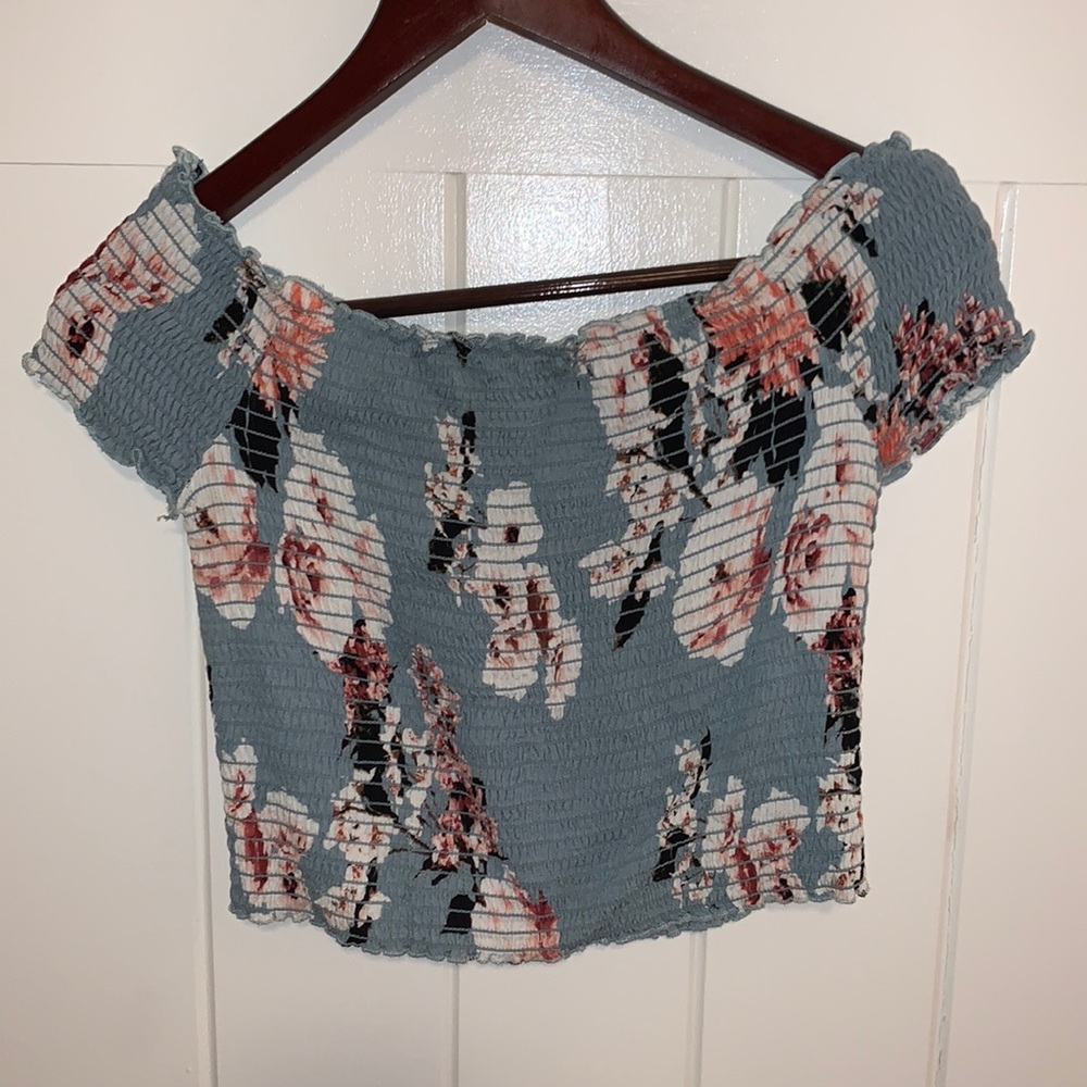 Off the Shoulder Stretchy Floral Crop Top